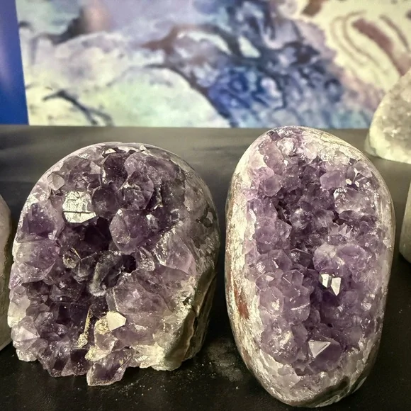 Amethyst Geode Set - Picture 2 of 8